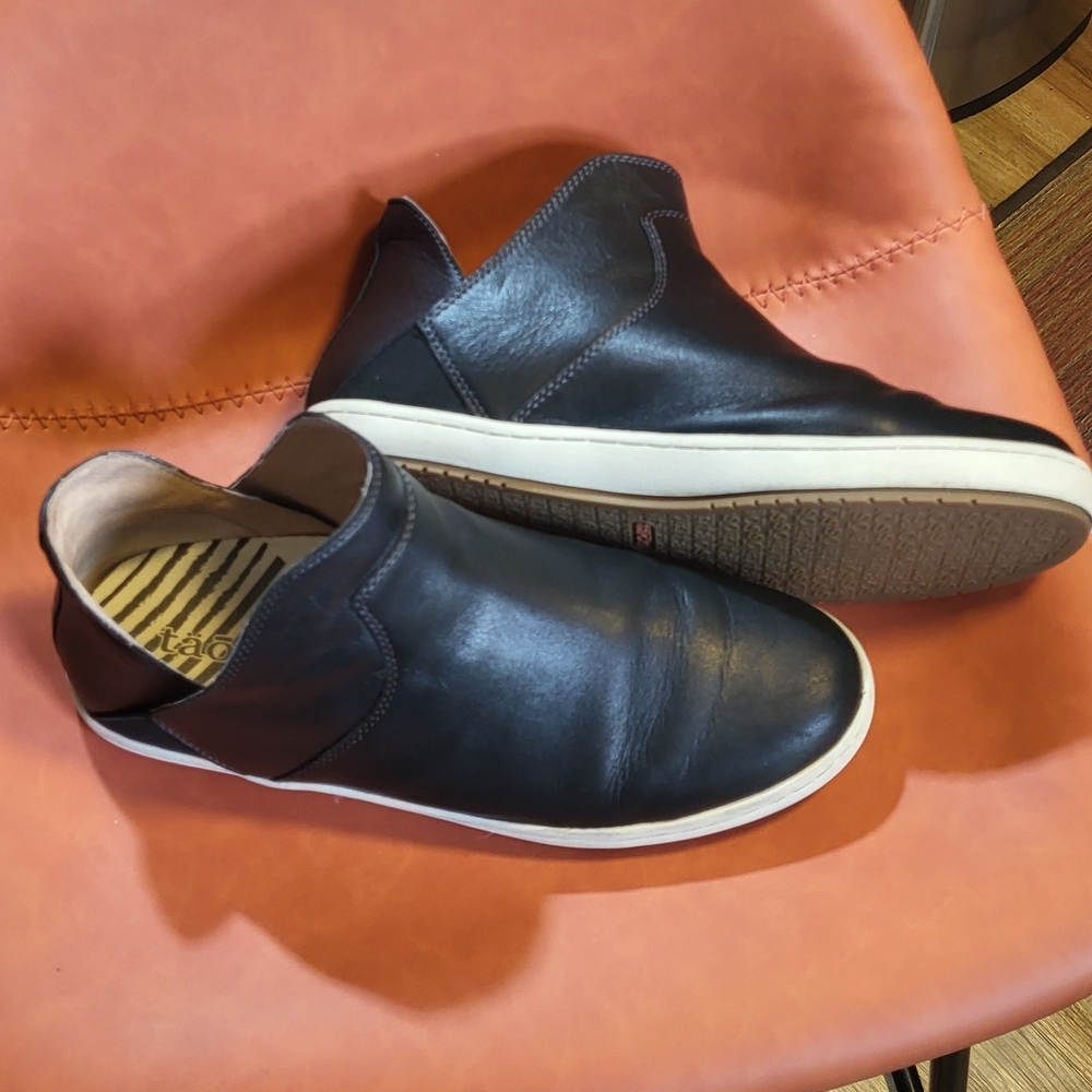 Taos Footwear Unity Black Casual Sneakers - Picture 2 of 6
